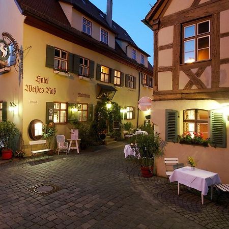 Hotel Weisses Ross Dinkelsbühl Екстериор снимка