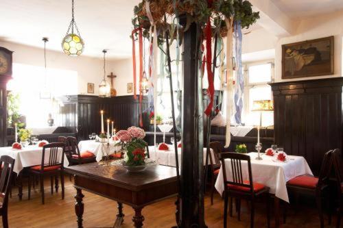 Hotel Weisses Ross Dinkelsbühl Екстериор снимка